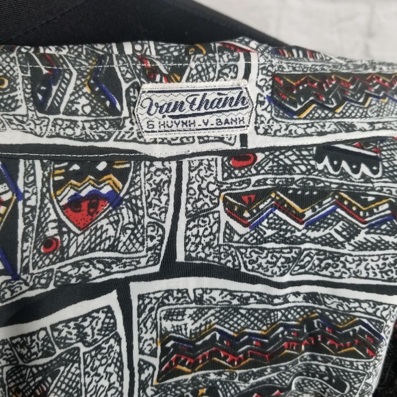 Van Thanh Mens Short Sleeve Medium Button-Up - Picture 5 of 5